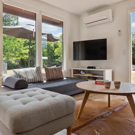 Gorgeous In Vggerlse With Kitchen 3*