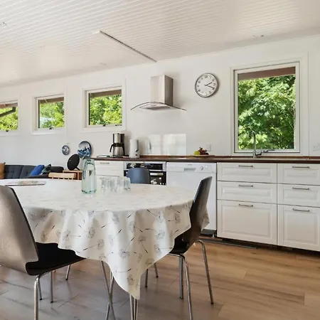 Gorgeous In Vggerlse With Kitchen 3*